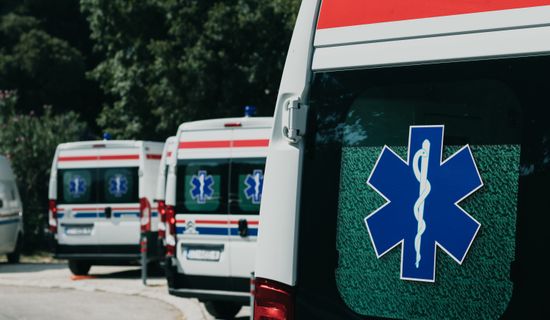 黄冈救护车转运病人过路高速收费吗？
